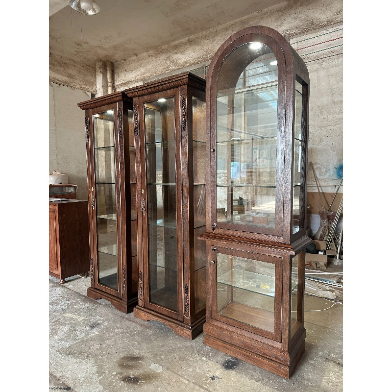 Chinese Antique Display Cabine - огляд і ціна Glass Cabinet Display